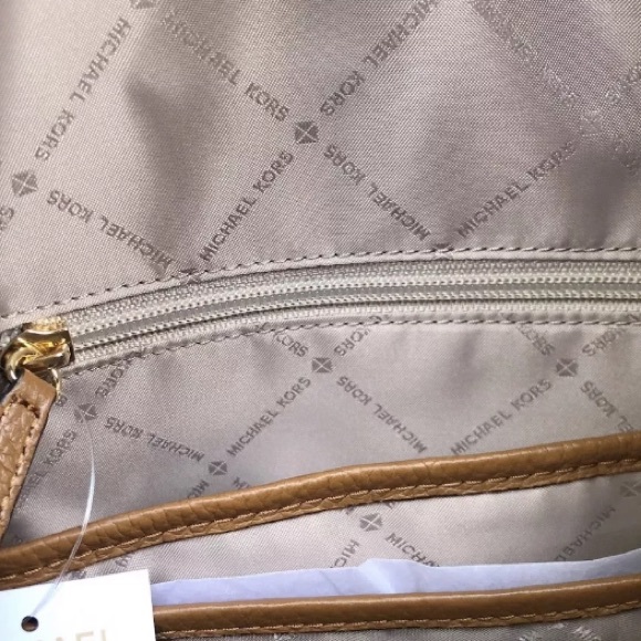 Michael Kors Abbey Large Backpack Brown leather - Picture 5 of 6